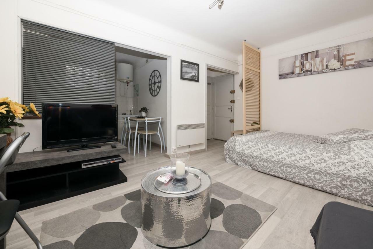 Studio Avec Vue Sur Les Arenes Arles Dış mekan fotoğraf